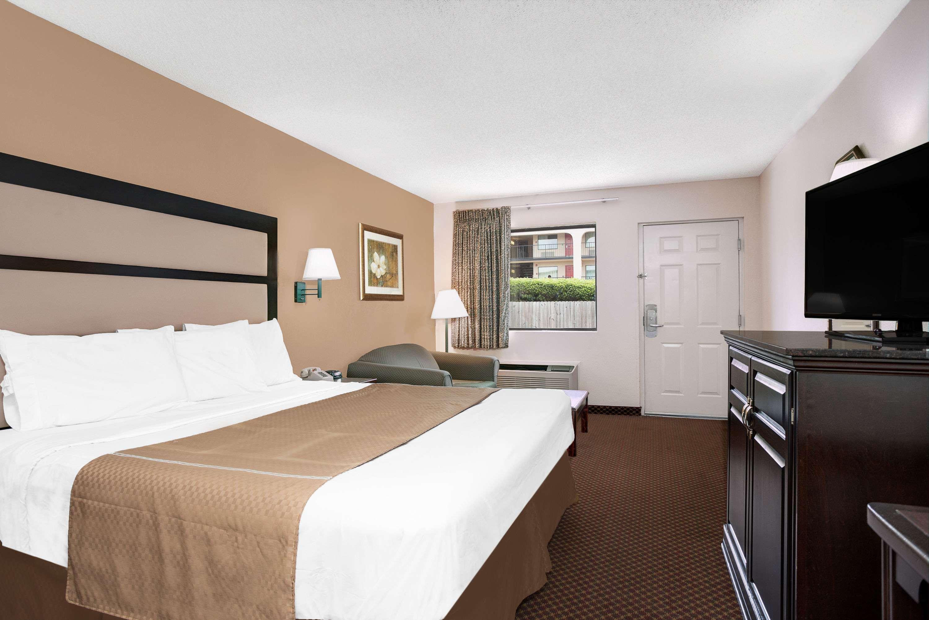 Days Inn By Wyndham Macon I-475 Kültér fotó