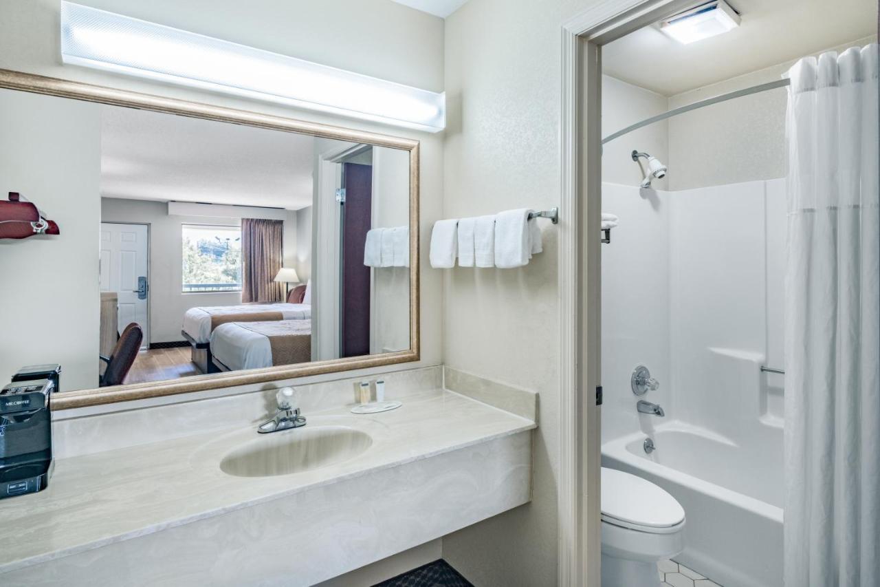Days Inn By Wyndham Macon I-475 Kültér fotó
