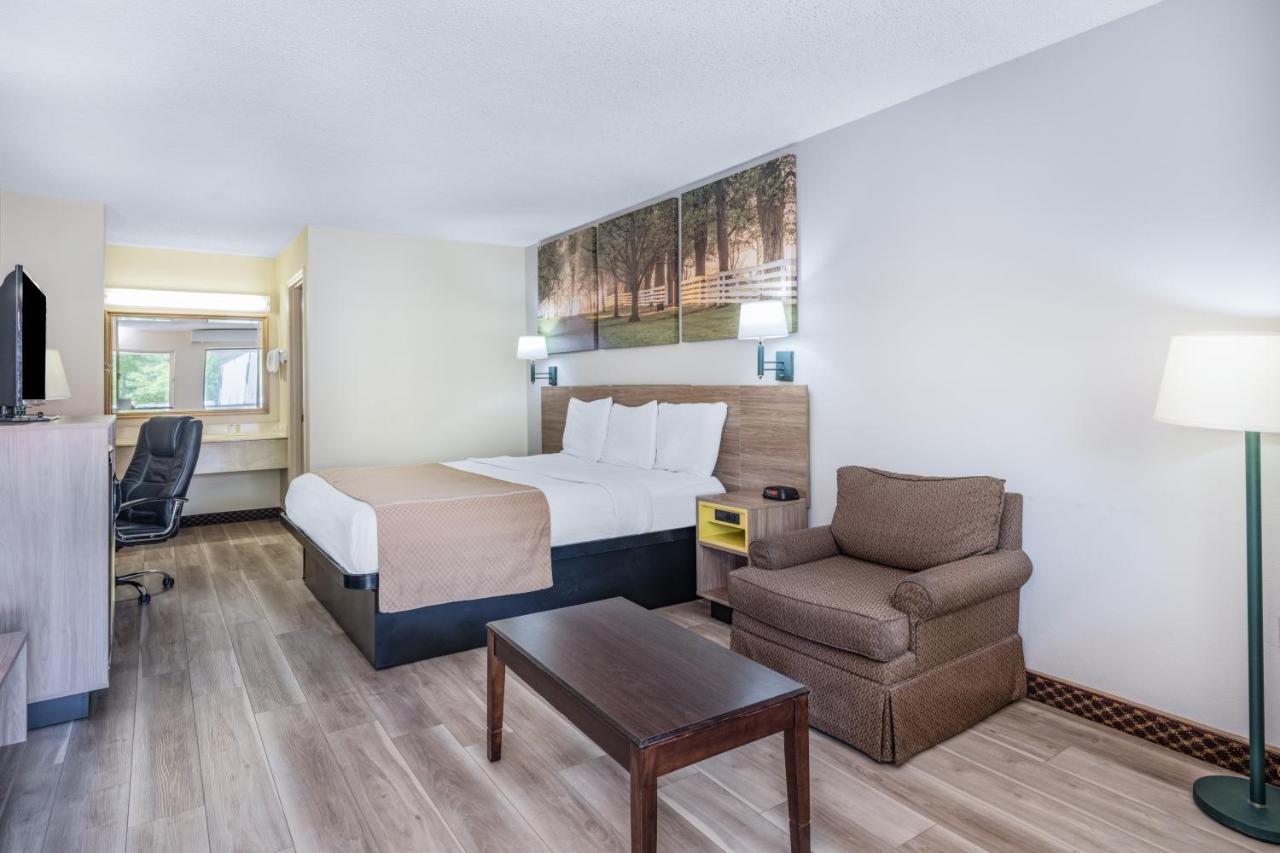 Days Inn By Wyndham Macon I-475 Kültér fotó